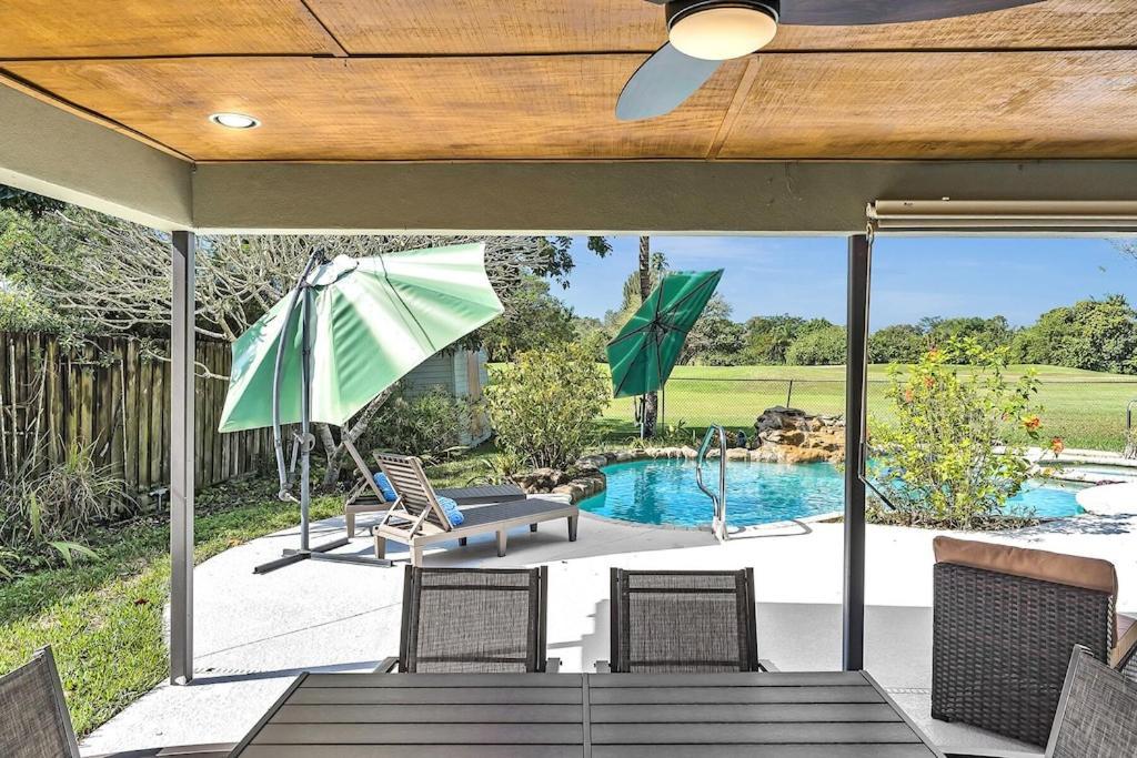 Pool Heat I Firepit And Bbq I 75"Tv I Foosball I 581Mbps Cooper City Ngoại thất bức ảnh