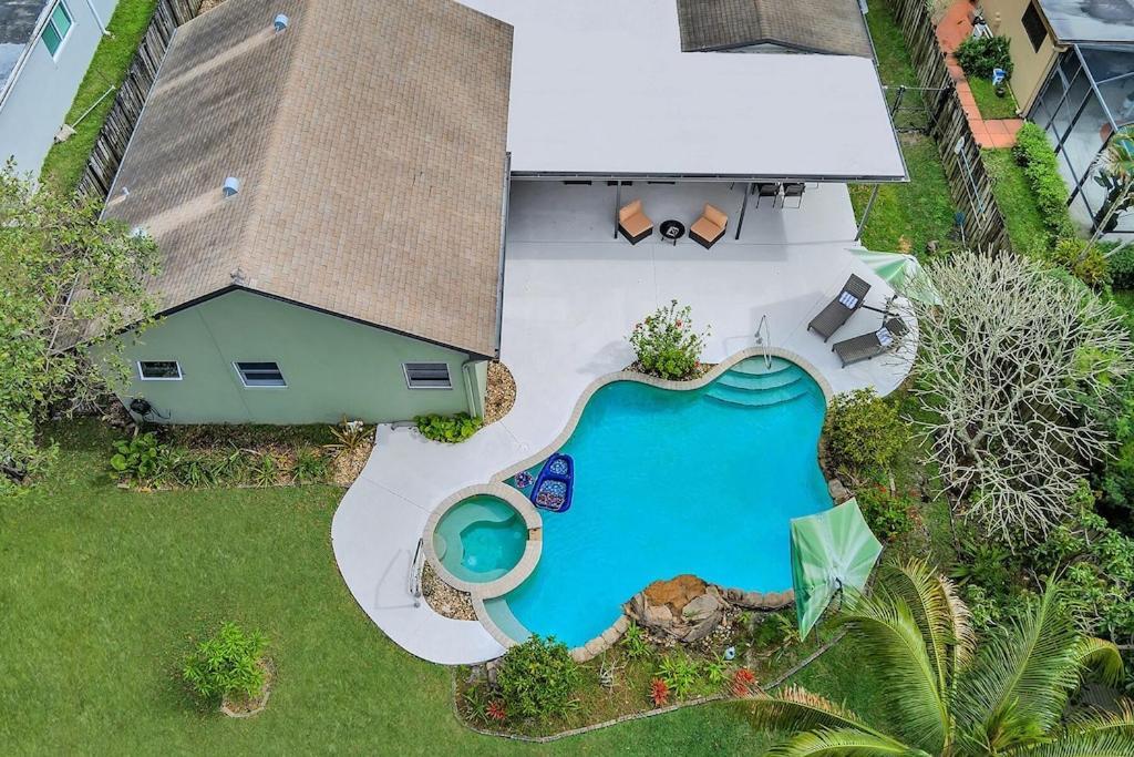 Pool Heat I Firepit And Bbq I 75"Tv I Foosball I 581Mbps Cooper City Ngoại thất bức ảnh